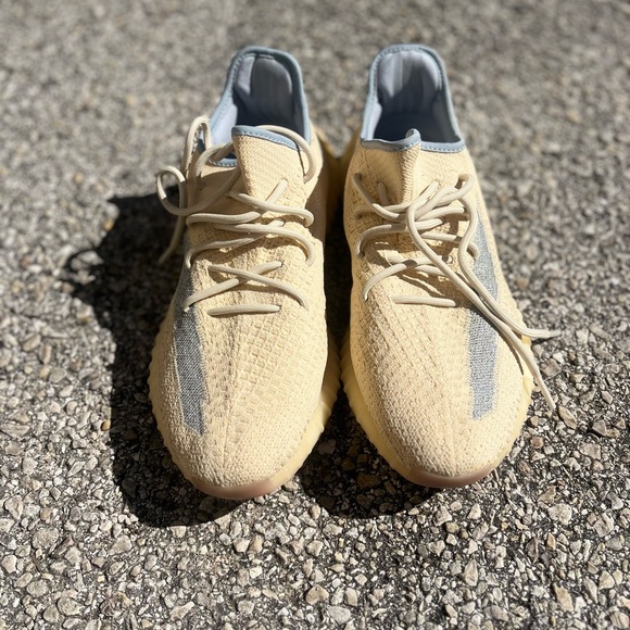 Adidas Yeezy Boost 350 V2 “Flax” Sneakers